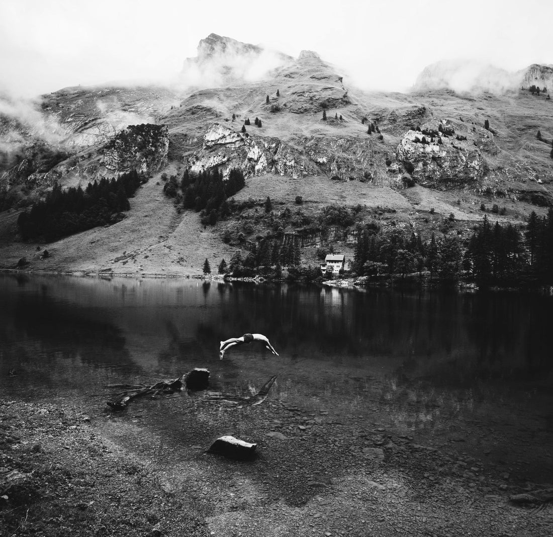 green laboratorium swiss lake